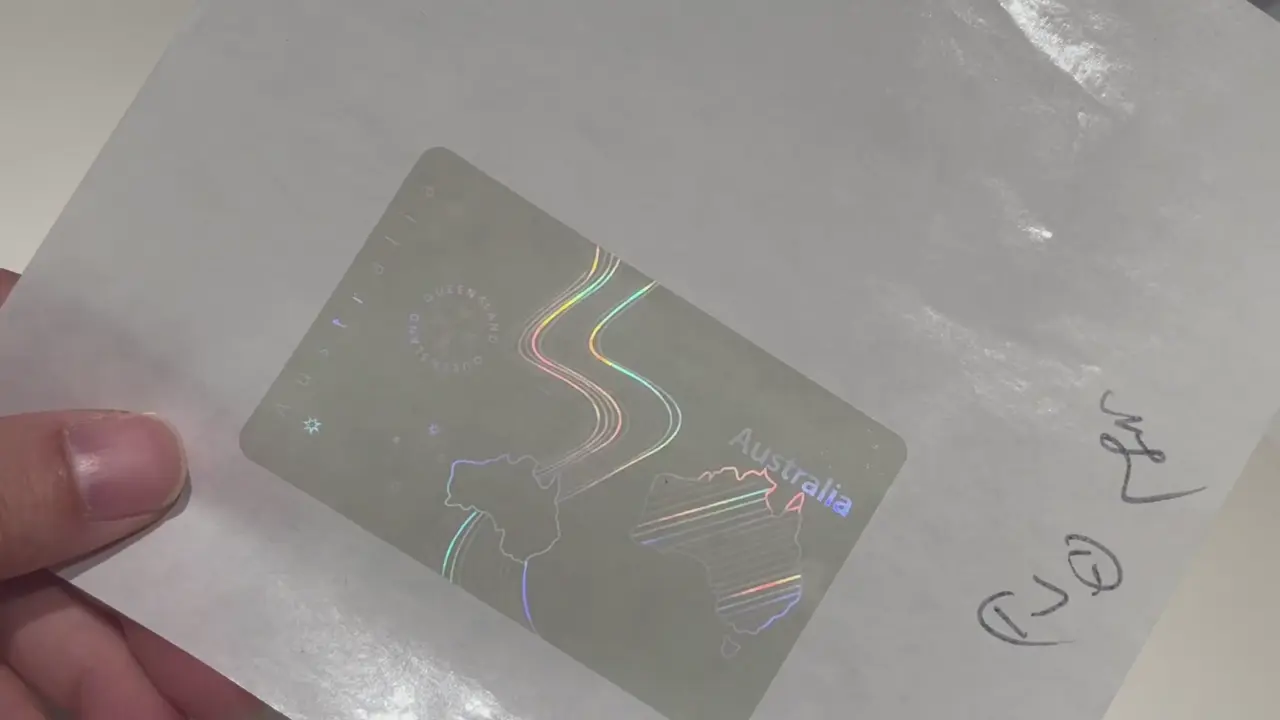 Visa、Master、Amex用カスタムホログラムステッカー&署名パネル | Zigpac:動画ガイド